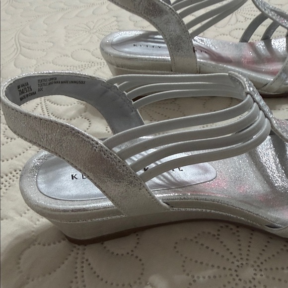 Kelly & Katie Valka Wedge Sandal - Picture 4 of 8